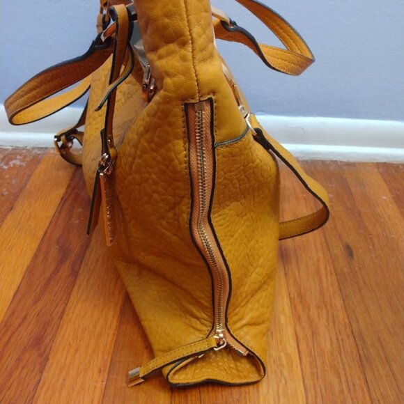 Vince Camuto Eliza Pebbled Lamb Leather Tote Shoulder Bag Ochre/Gold Large FLAWS - Picture 4 of 16